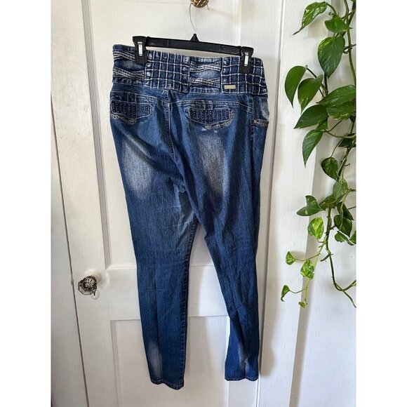 Gogo Star women’s size 28 blue Jeans - Picture 7 of 9